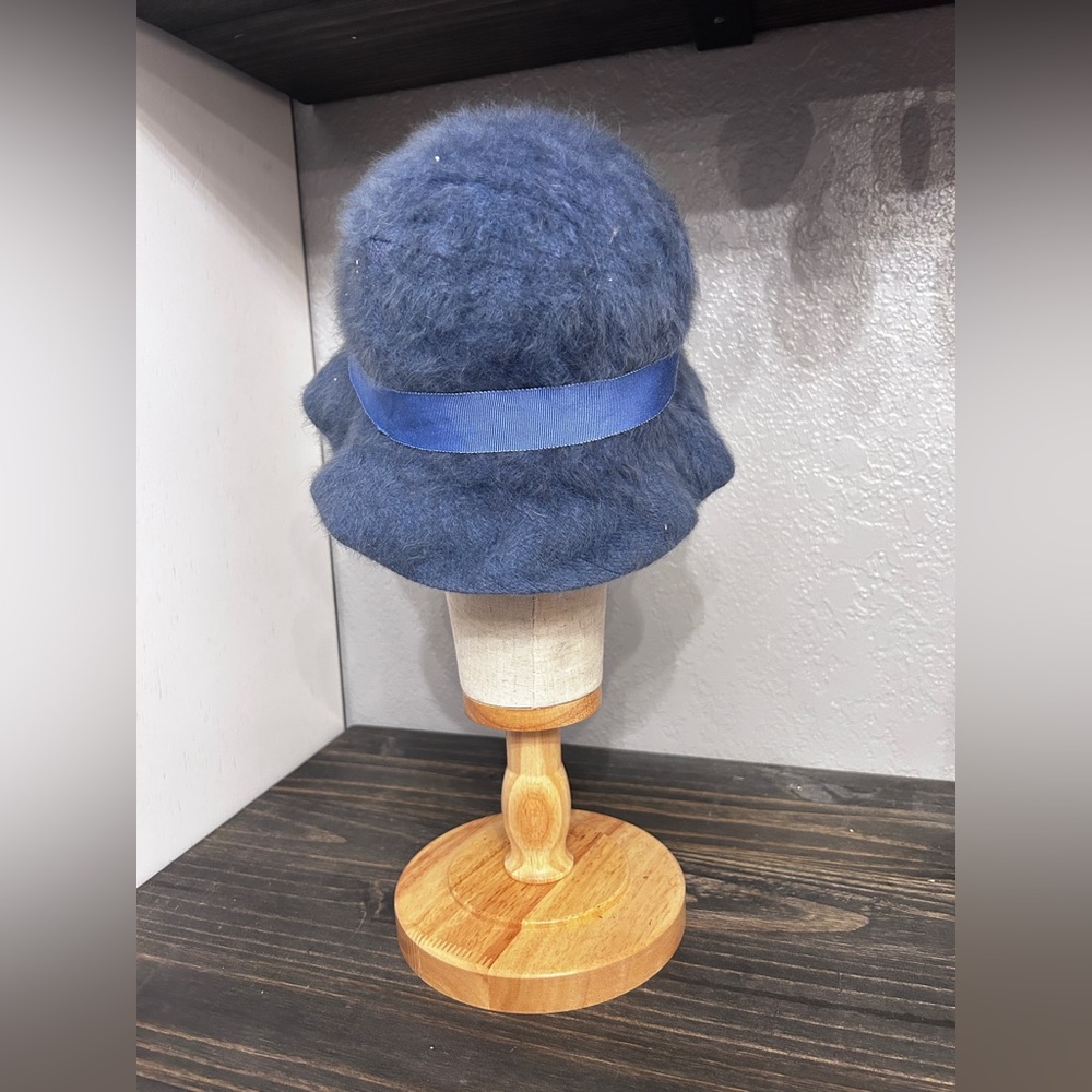 Vintage‎ Blue Rabbit Hair Blend Cloche Hat with Rhinestone Brooch 1920s Style - Picture 5 of 6